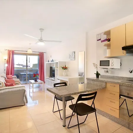 Apartment Residencial En El Medano (Tenerife)