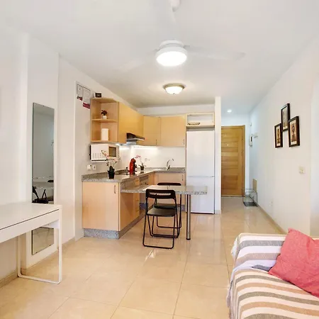 Residencial En Apartment El Medano (Tenerife)